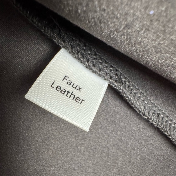 NWT Carmen Marc Valvo Faux Suede Studded Jacket Women’s L Black Retail $88 - Picture 3 of 5